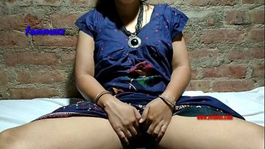 desi bhabhi enjoying with young devar fucking