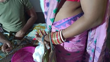 लोन वाले भैया ने अकेली भाभी की दर्दनाक चुदाई की bhabhi xxx fuck